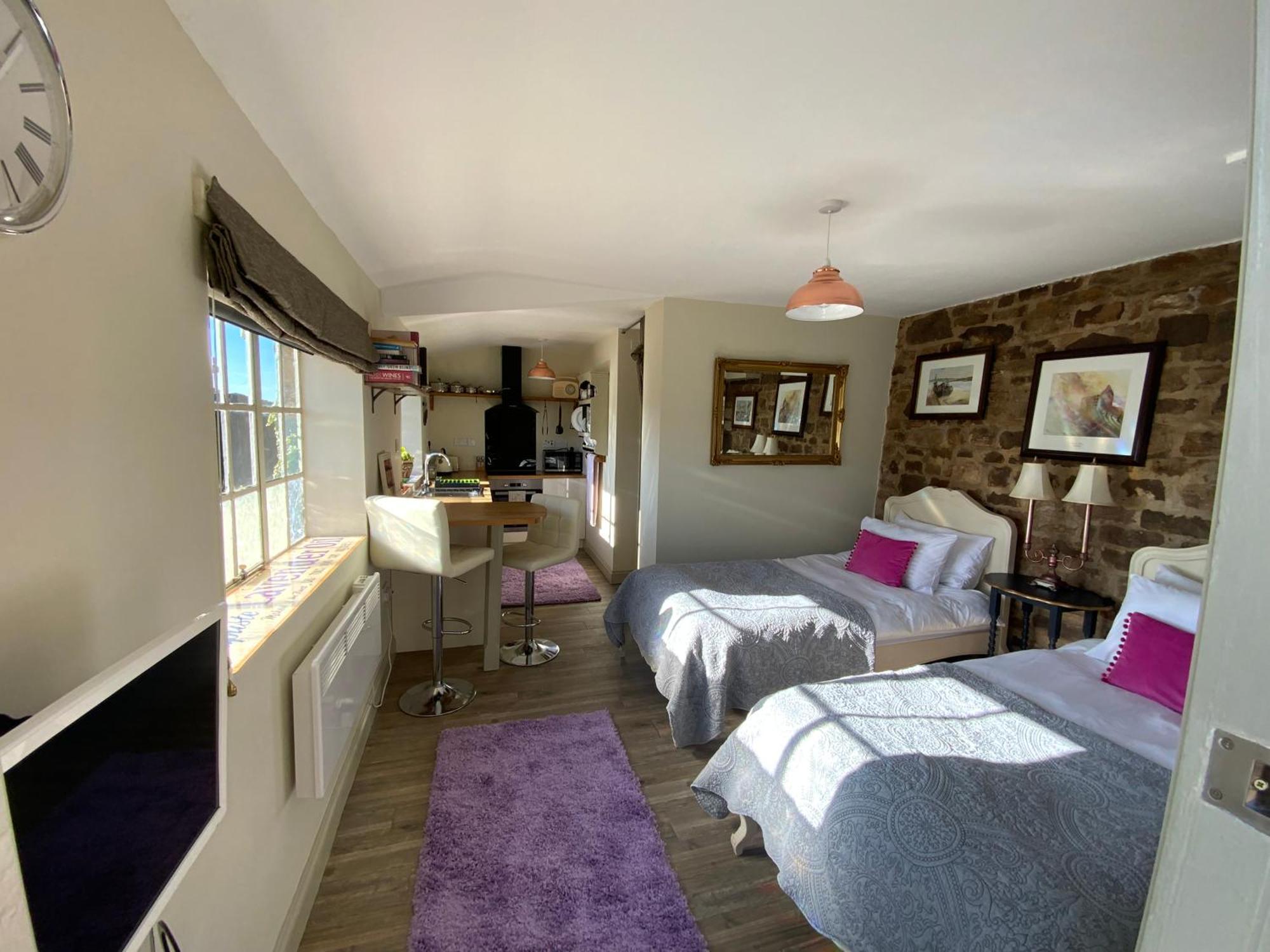 Lavender Cottage Gloucester Exterior photo